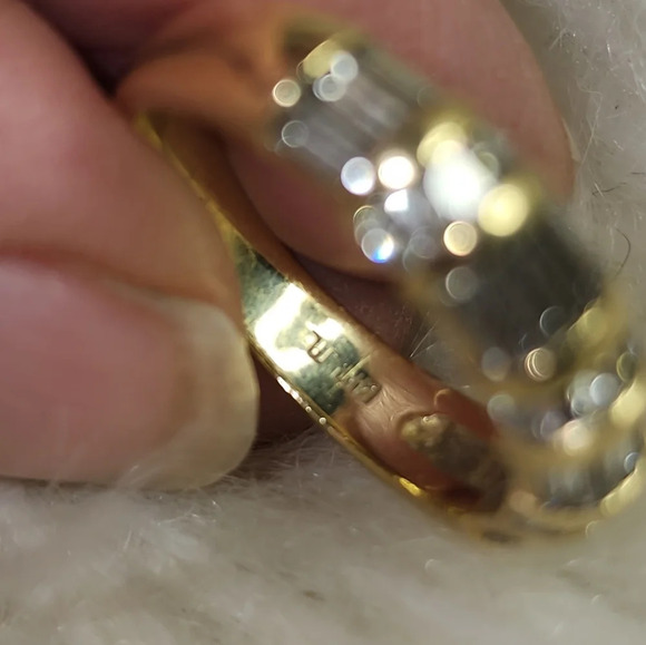 Vintage 14K Diamond band ring - Picture 4 of 10